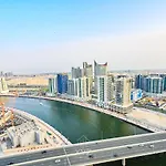 Luxury & Modern Studio Near Burj Khalifa